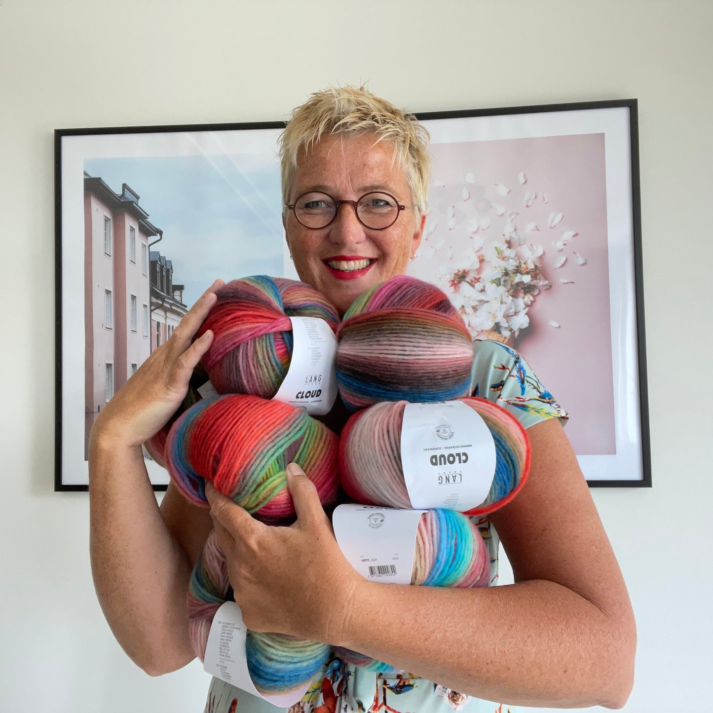 Juf Sas met Lang Yarns Cloud
